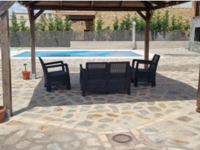 Chalet unifamiliar Venta Layos, Layos