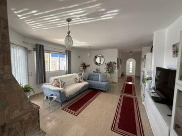 Chalet unifamiliar Venta La Oliva, Villaverde