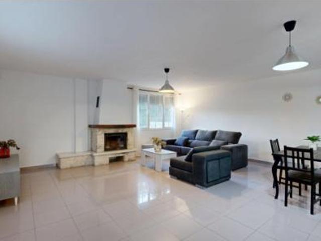 Chalet unifamiliar Venta La Muela, La Muela