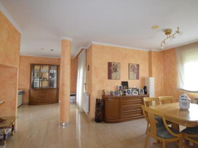 Chalet unifamiliar Venta León Capital, Las Eras de Renueva