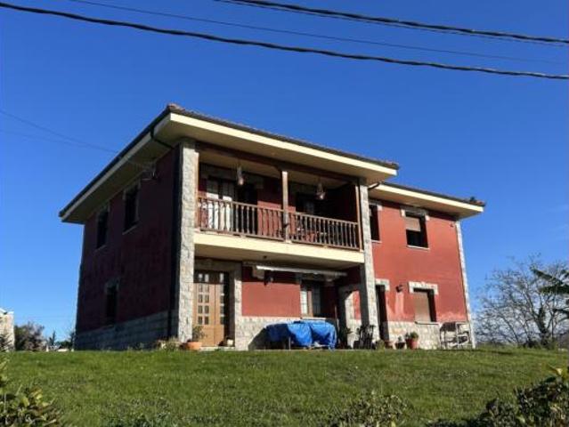 Chalet unifamiliar Venta Llanes, Villahormes