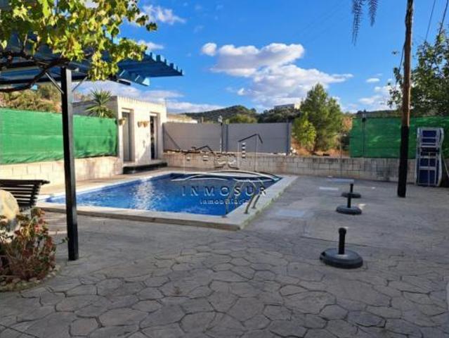 Chalet unifamiliar Venta Lucena, Lucena