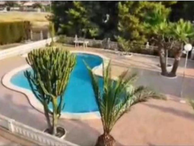 Chalet unifamiliar Venta Mutxamel, Urbanización La Almajada