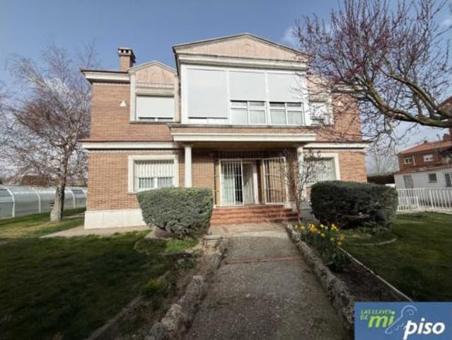 Chalet unifamiliar Venta Santovenia de Pisuerga, Santovenia de Pisuerga
