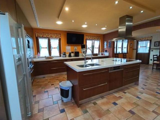 Chalet unifamiliar Venta Santa Cruz de Bezana, Soto de La Marina