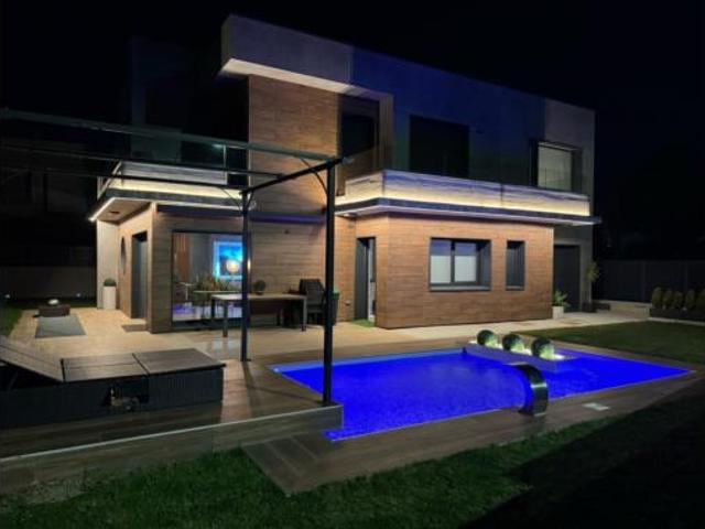 Chalet unifamiliar Venta Santander, Cueto