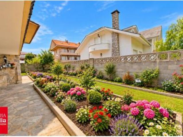 Chalet unifamiliar Venta Santoña, Santoña