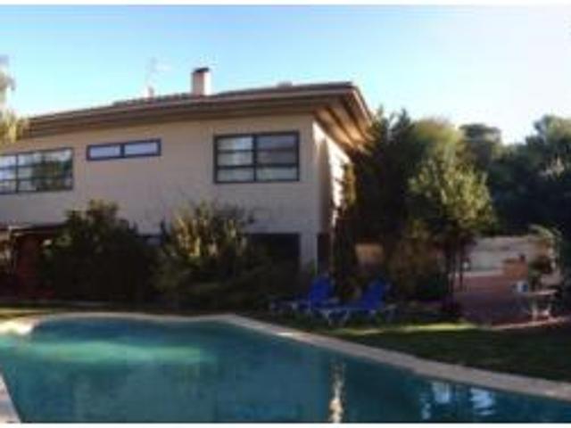 Chalet unifamiliar Venta Petrer, Petrer