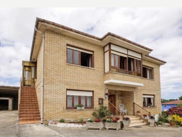 Chalet unifamiliar Venta Reocín, Villapresente