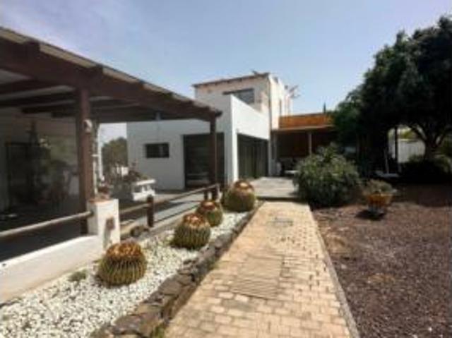 Chalet unifamiliar Venta Tuineje, Gran Tarajal