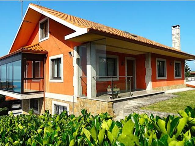 Chalet unifamiliar Venta Valdoviño, Pousada Valdoviño