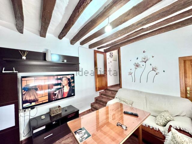 Chalet, Ugijar