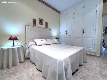 CHALET URBANO EN QUINTO CECILIO