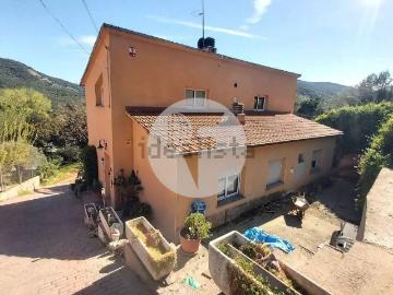 Chalet, Vacarisses