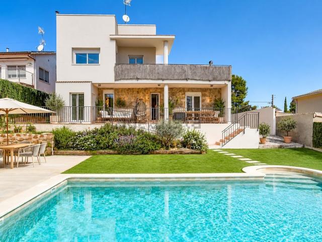 Chalet, Vacarisses