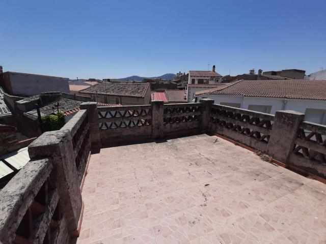 Chalet, Valdefuentes