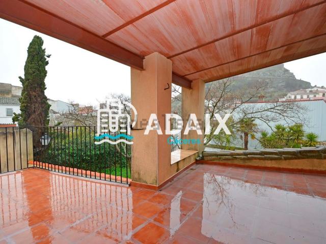 Chalet, Valdefuentes