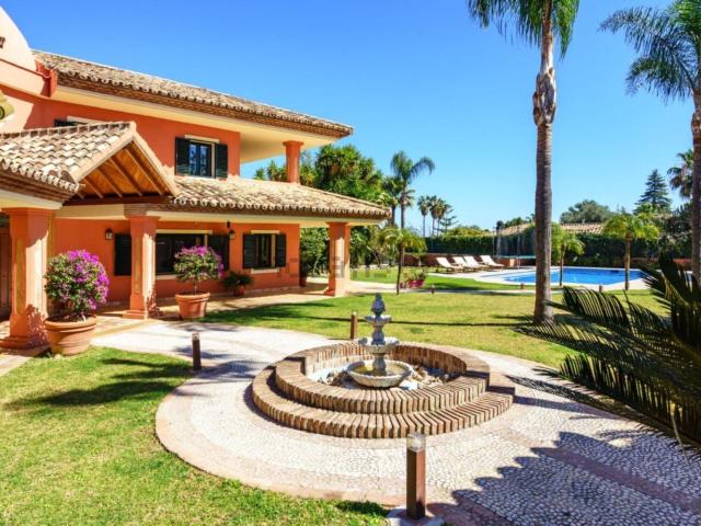 Chalet, Valdeolletas Las Cancelas Xarblanca, Marbella