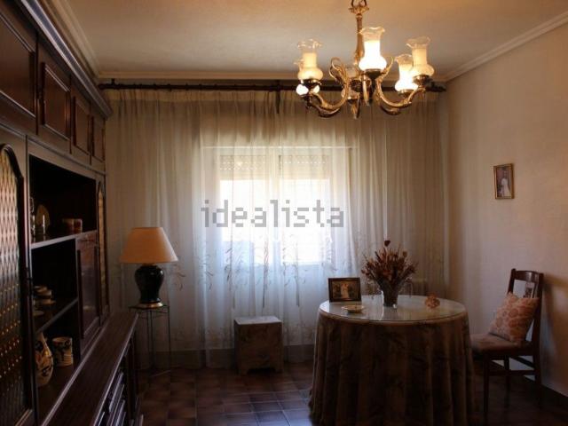 Chalet, Valdepeñas