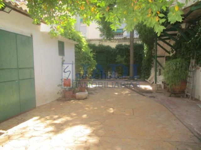 Chalet, Valdepeñas