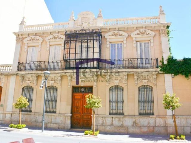 Chalet, Valdepeñas