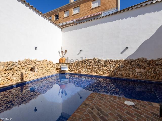 Chalet, Valdepeñas