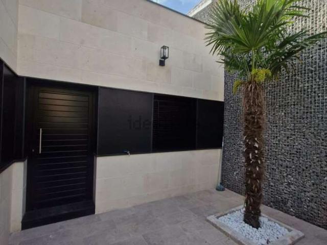 Chalet, Valdepeñas