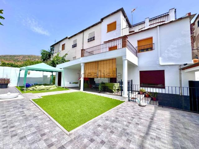 Chalet, Valor