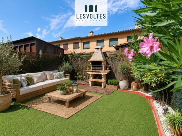 Chalet, Vall Llobrega