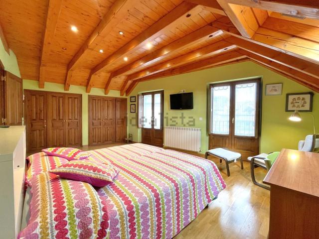 Chalet, Valle de Hecho