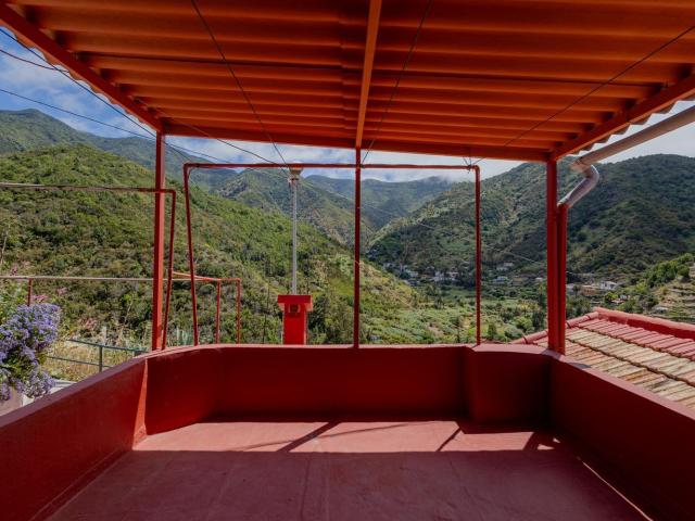 Chalet, Vallehermoso