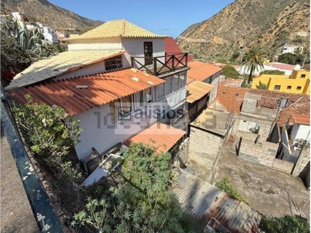 Chalet, Vallehermoso