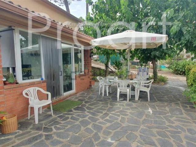 Chalet, Vallgorguina