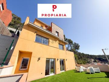 Chalet, Vallirana
