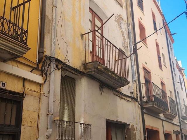 Chalet, Valls