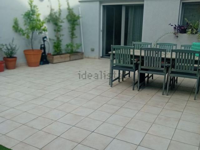 Chalet, Valls