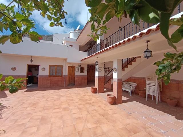 Chalet, Vega de San Mateo