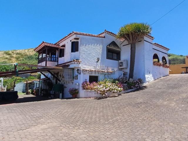 Chalet, Vega de San Mateo