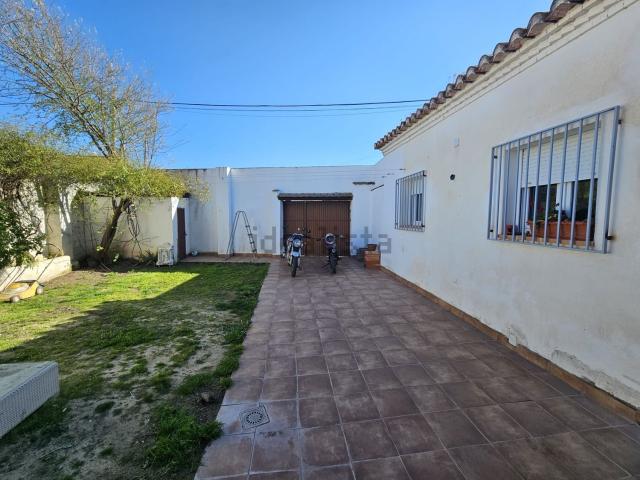 Chalet, Vegas del Genil