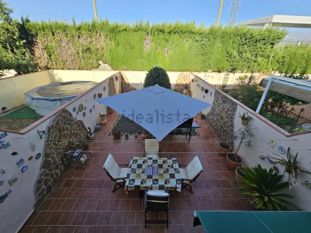Chalet, Vegas del Genil