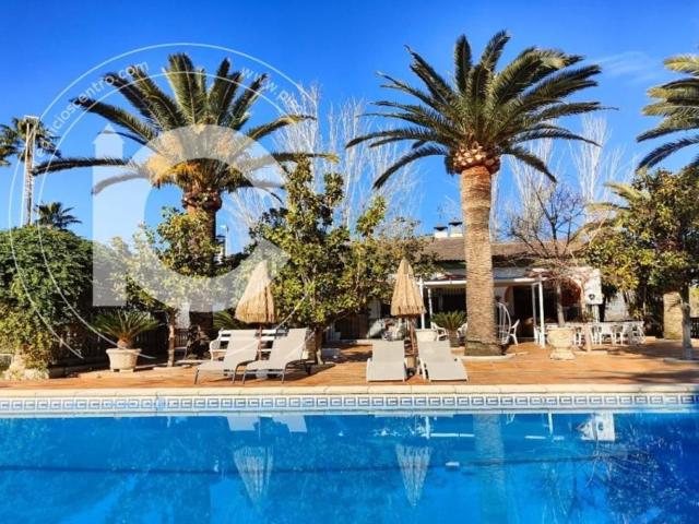 Chalet, Vegas del Genil