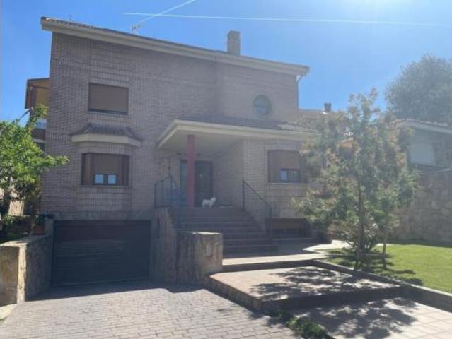Chalet Venta Cobeña, Cobeña