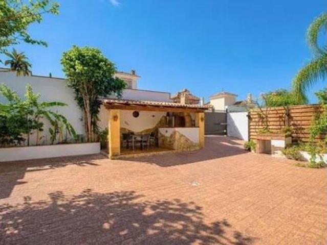 Chalet Venta Coín, Coín