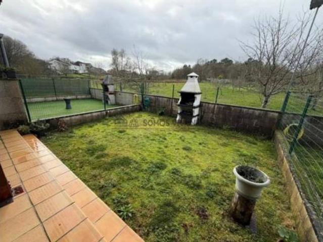 Chalet Venta Coles, Coles Capital