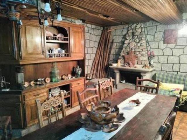 Chalet Venta Coles, Boncomezo