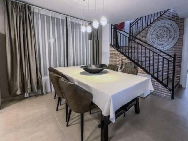 Chalet Venta Colmenar del Arroyo, Urbanización Valle del Sol