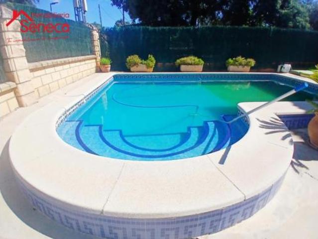 Chalet Venta Córdoba Capital, Periurbano Este Santa Cruz