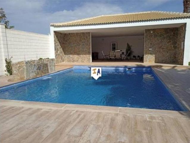 Chalet Venta Cabra, Cabra