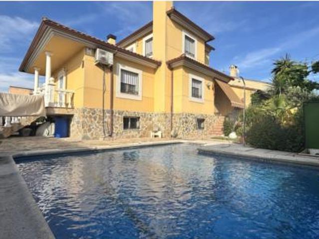 Chalet Venta Calera y Chozas, Alberche del Caudillo