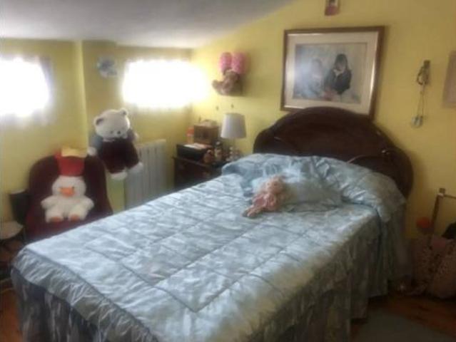 Chalet Venta Camargo, Revilla